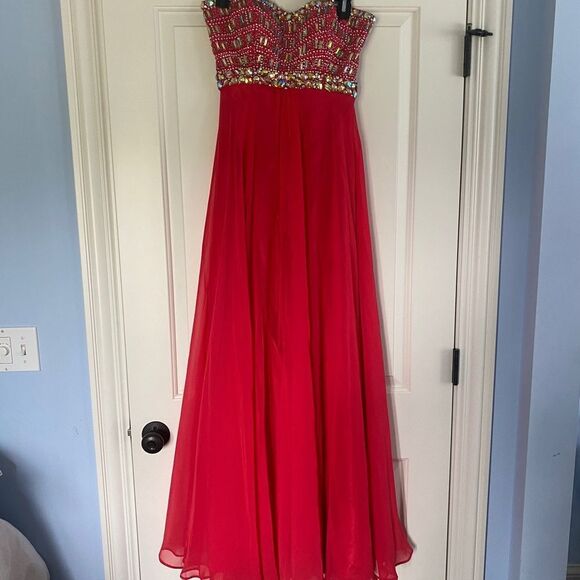 Mori Lee Red Strapless Prom Dress size 7 beaded strapless - Picture 7 of 9